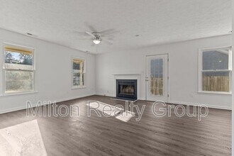 1521 Kara Ct in Fayetteville, NC - Building Photo - Building Photo