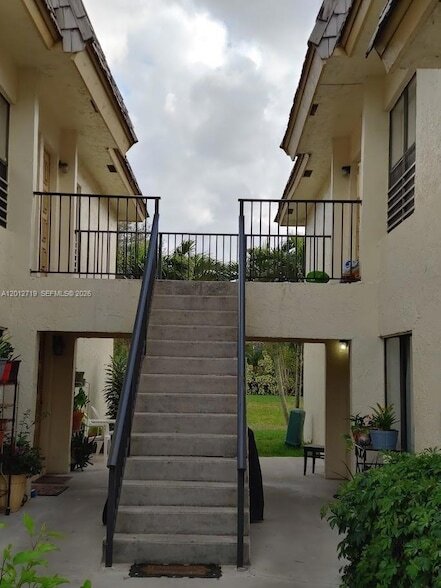 11128 Royal Palm Blvd, Unit 810, Unit 810