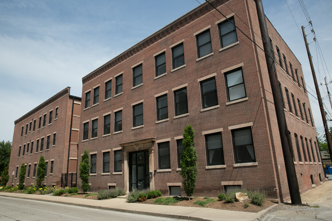 312 E 13th St, Unit 312 E 13th  7 in Indianapolis, IN - Foto de edificio