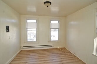 6901-6903 Belair Rd in Baltimore, MD - Building Photo - Building Photo