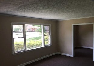 3373 S Hull St in Montgomery, AL - Building Photo - Building Photo