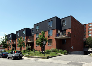 St. Matthew's Bracondale House in Toronto, ON - Building Photo - Building Photo