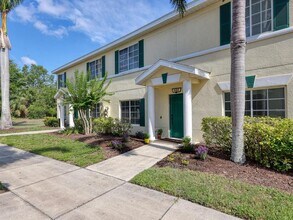 262 Cape Harbour Loop in Bradenton, FL - Building Photo - Building Photo
