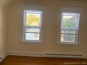 1521 W Broad St in Stratford, CT - Building Photo - Building Photo