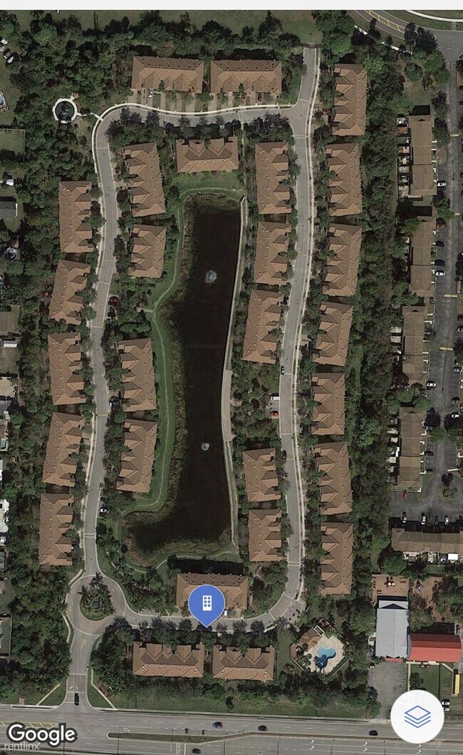 1566 Lake Crystal Dr in West Palm Beach, FL - Building Photo - Building Photo