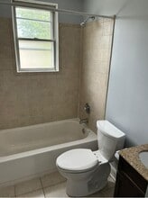 2727 Bookert Dr in Baltimore, MD - Building Photo - Building Photo