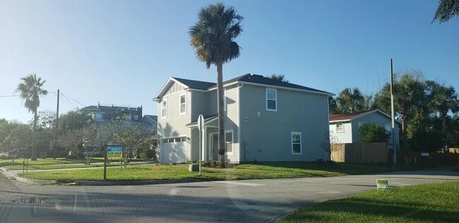 601 14th Ave S in Jacksonville Beach, FL - Building Photo - Building Photo