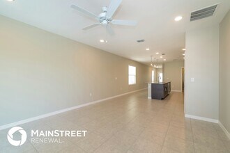 255 Villavista Ct in Davenport, FL - Building Photo - Building Photo