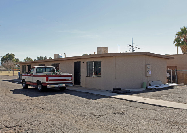 410 N Westmoreland Ave in Tucson, AZ - Foto de edificio - Building Photo