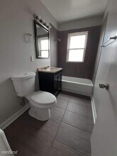 6201 S Indiana Ave in Chicago, IL - Building Photo - Building Photo