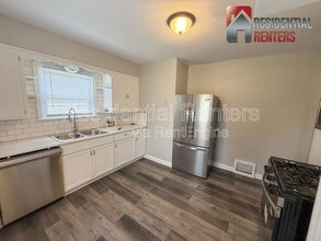 4241 N 47th St in Milwaukee, WI - Building Photo - Building Photo