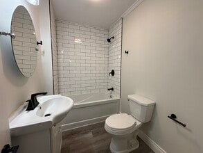 212 Sunset Dr in Fredericton, NB - Building Photo - Building Photo