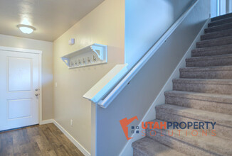 10878 Harvest Pointe Dr in South Jordan, UT - Building Photo - Building Photo