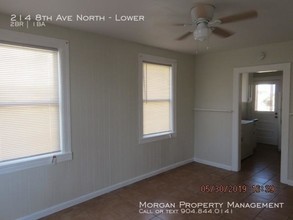 214 8th Ave N in Jacksonville Beach, FL - Building Photo - Building Photo