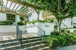 1661 Neil Armstrong St in Montebello, CA - Building Photo
