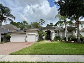 642 Port Charlotte Dr in Nocatee, FL - Building Photo