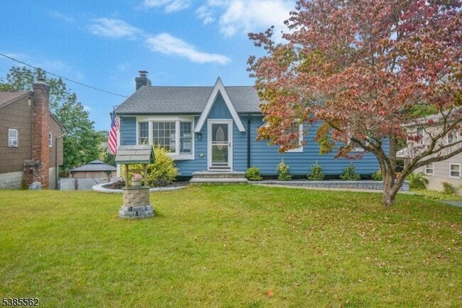 property at 19 Canal St