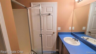 3581 Reeves Dr in Melvindale, MI - Building Photo - Building Photo