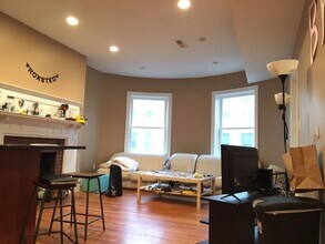 17 St Lukes Rd in Boston, MA - Foto de edificio - Building Photo