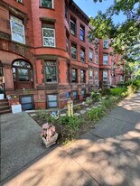 1901 Beacon St, Unit 2 in Brookline, MA - Building Photo