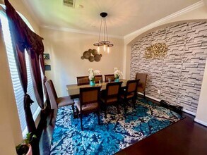 4627 Windsong Creek Ln in Sugar Land, TX - Building Photo - Building Photo