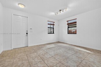 11561 SW 232nd Ln in Homestead, FL - Building Photo - Building Photo