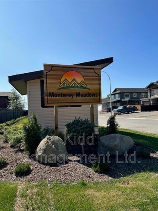 6285 Monterey Rd W in Prince George, BC - Building Photo