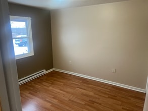 12642 Sharon Lynn Dr in Salem, OH - Building Photo - Building Photo