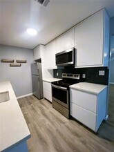 1123 Saturn Dr in Cedar Hill, TX - Building Photo - Building Photo