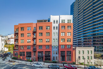 Key and Nash in Arlington, VA - Building Photo - Building Photo