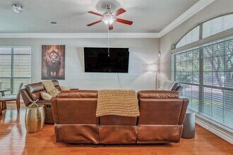 9113 Creekstone Lake Dr in Houston, TX - Building Photo - Building Photo