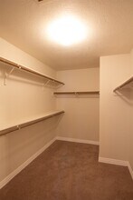 12242 Kleinmeadow Dr in Houston, TX - Building Photo - Building Photo