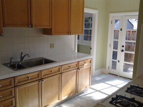 274 S Pastoria Ave, Unit Front Front in Sunnyvale, CA - Building Photo - Building Photo