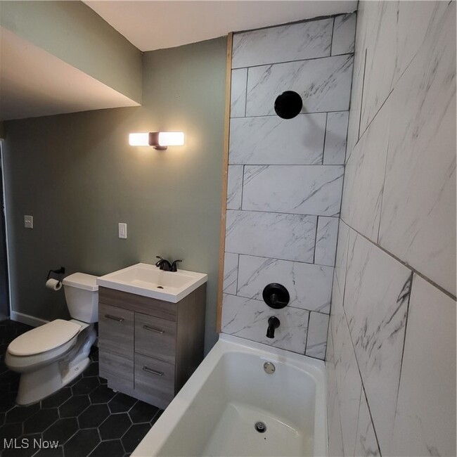 1309 Buhrer Ave in Cleveland, OH - Building Photo - Building Photo