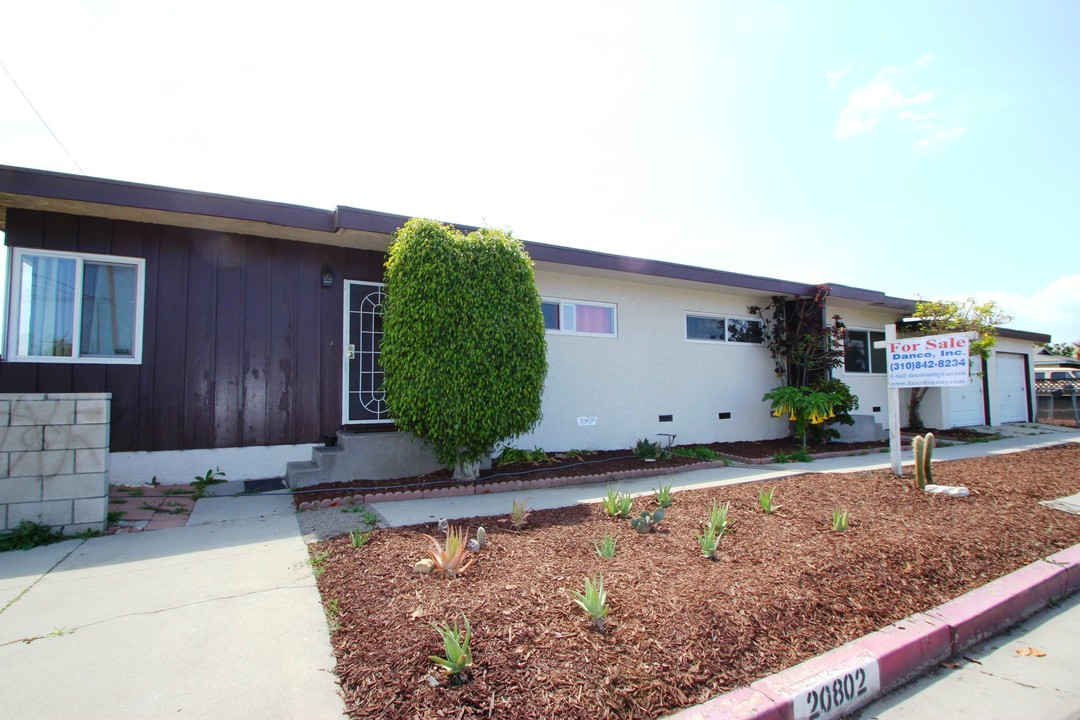 20802 Halldale Ave in Torrance, CA - Building Photo