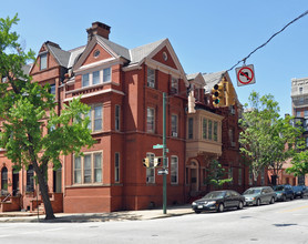 107 E Chase St in Baltimore, MD - Building Photo - Building Photo