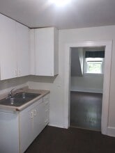 713-713-713-712 13th Ave in Bloomer, WI - Building Photo - Building Photo