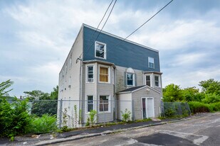 92 High St in Waterbury, CT - Building Photo