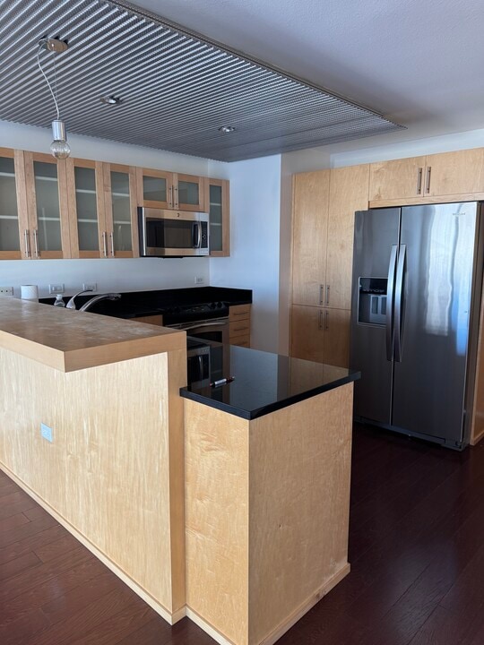 255 N Sierra St, Unit 609 in Reno, NV - Foto de edificio