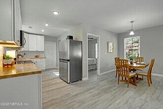 2908 Broadway Ave in Jacksonville, FL - Building Photo - Building Photo