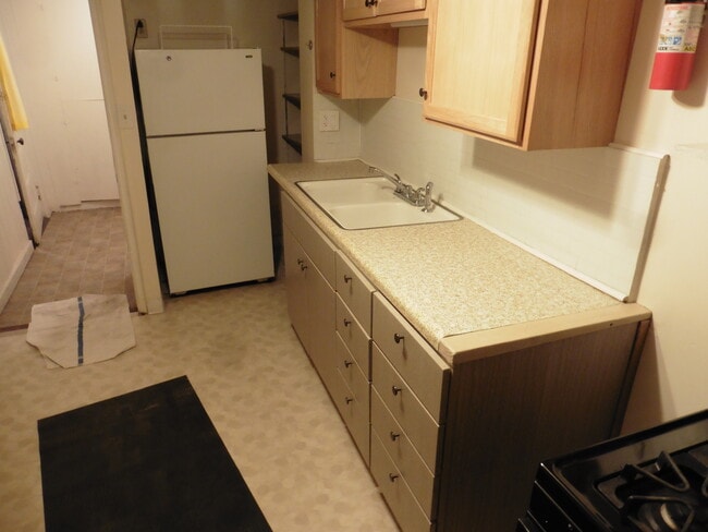 547 W 200 N, Unit 2