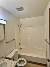 650 Summit Dr, Unit 12 in Fairmont, MN - Building Photo - Building Photo