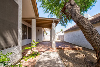 1861 S Williams in Mesa, AZ - Foto de edificio - Building Photo