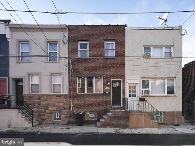 property at 3258 Livingston St