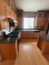 606 Darby Dr in Bellingham, WA - Building Photo - Building Photo
