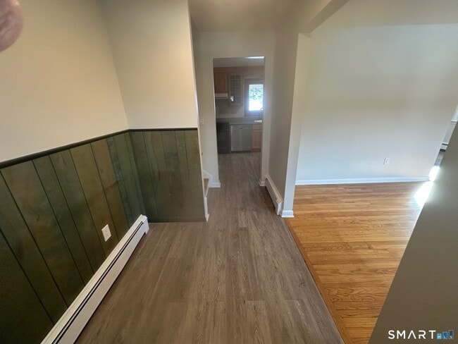 161 Brion Dr in Fairfield, CT - Building Photo - Building Photo