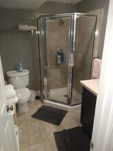 2415 N Vine St, Unit 1upstairs in Denver, CO - Building Photo - Building Photo