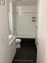 399 Adelaide St W in Toronto, ON - Building Photo - Building Photo