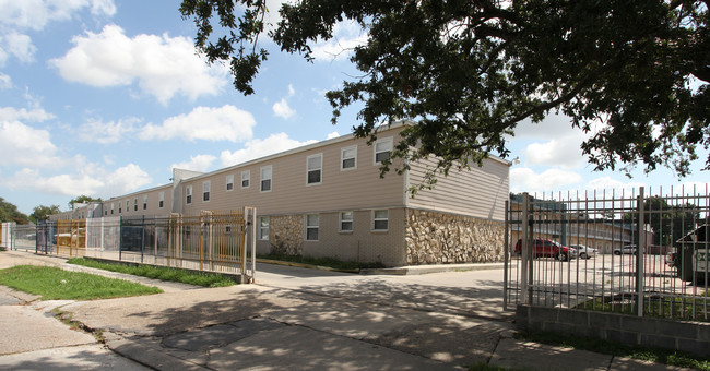 The Banks in New Orleans, LA - Building Photo - Building Photo