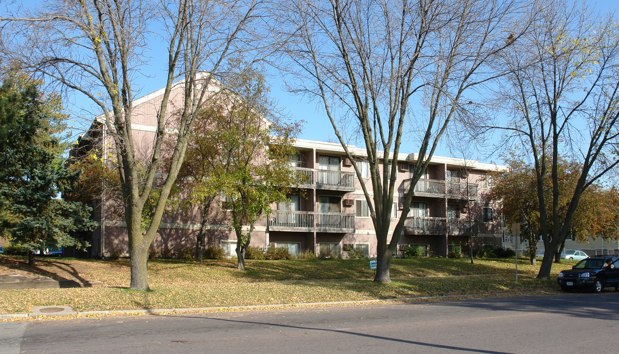 The Maverick in Des Moines, IA - Building Photo